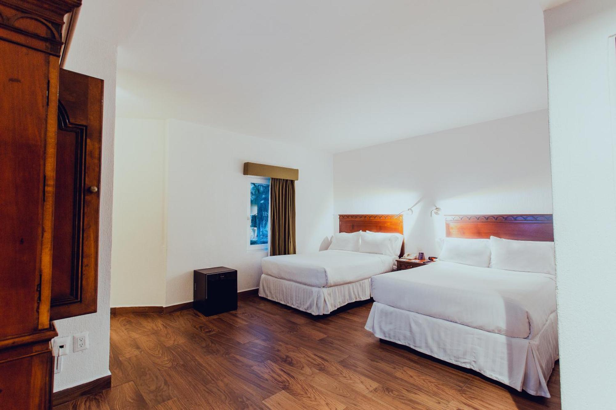 Hotel Hs Hotsson Smart Value Tampico Esterno foto