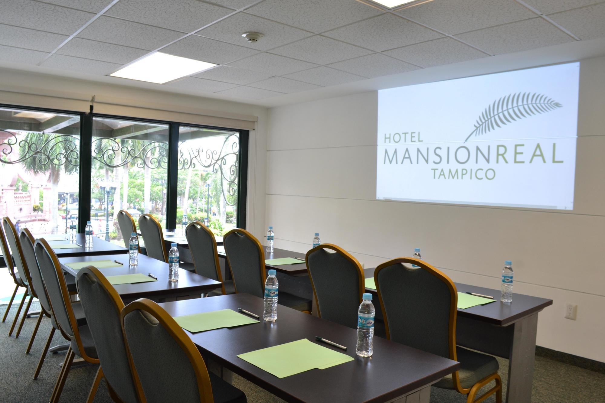 Hotel Hs Hotsson Smart Value Tampico Esterno foto