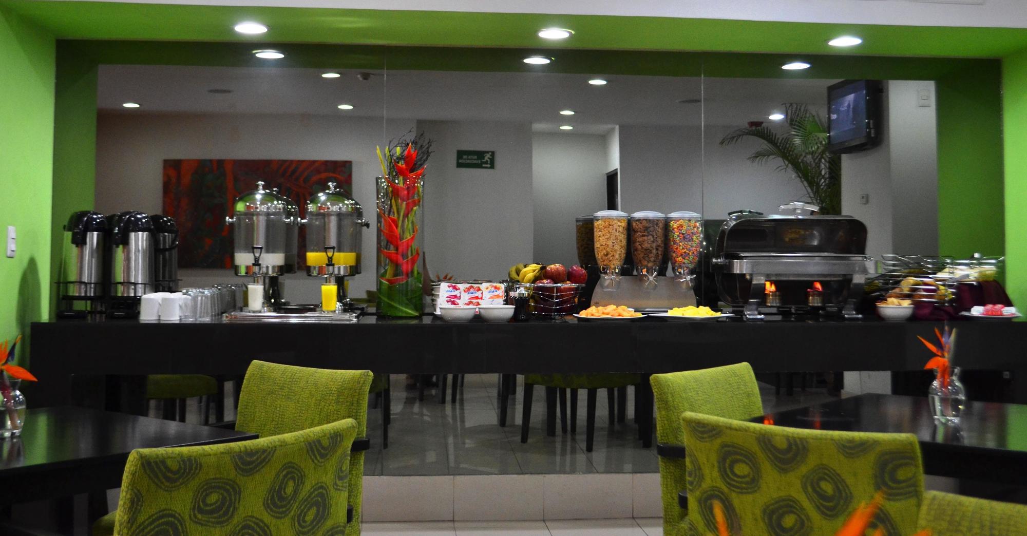 Hotel Hs Hotsson Smart Value Tampico Esterno foto