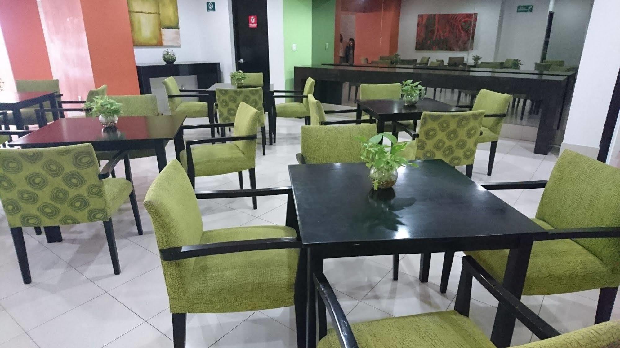 Hotel Hs Hotsson Smart Value Tampico Esterno foto